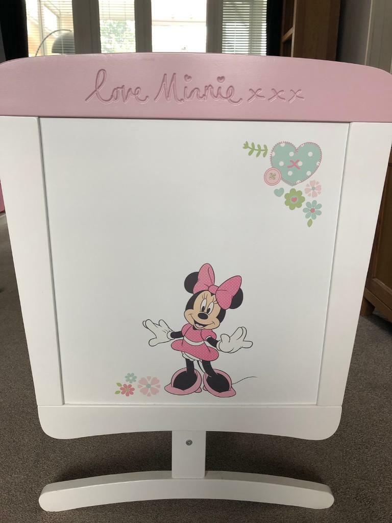 minnie mouse swinging crib